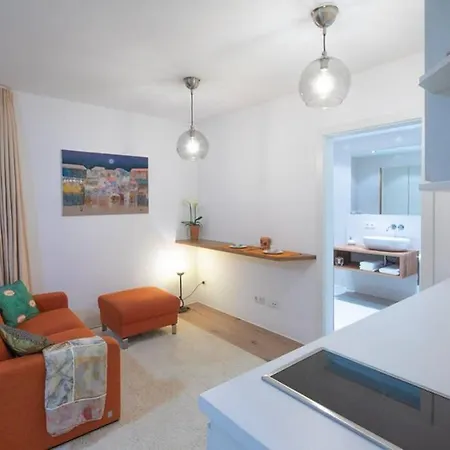 Modernes Apartment Josefiau Salisburgo Esterno foto